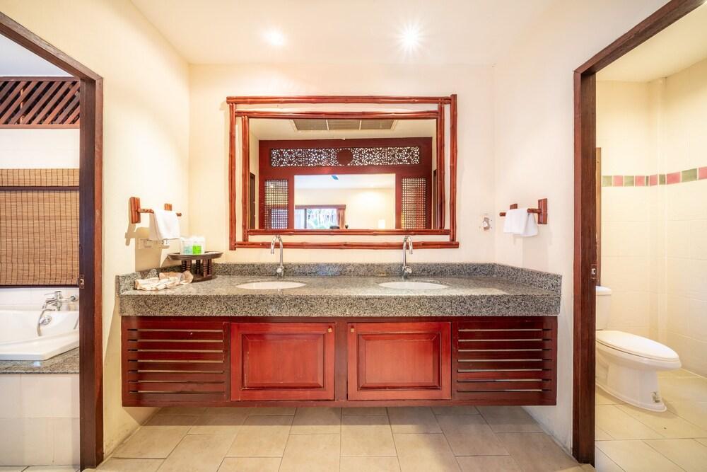 Napalai Pool Villa Resort Pattaya Ngoại thất bức ảnh
